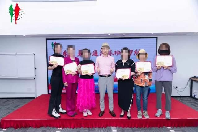 高考后就离婚的夫妻:赶紧看看这6点,否则一定会后悔!